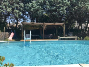 Modern villa - children's secure pool garden